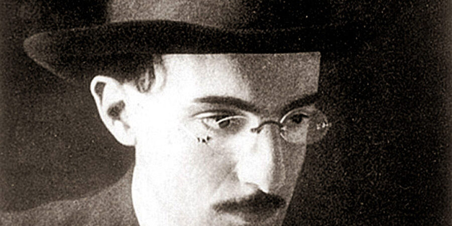 Fernando Pessoa, poeta português.