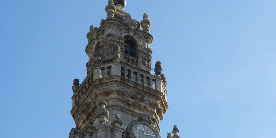 torre-dos-clerigos-porto-portugal