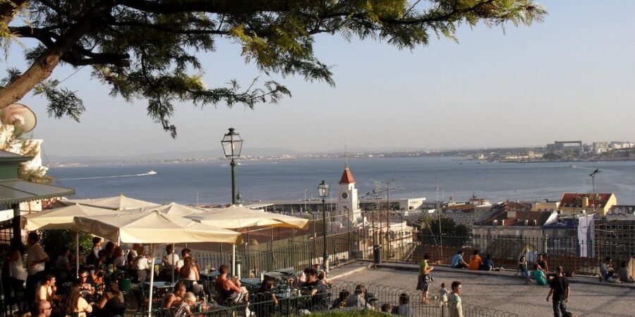 santa-catarina-viewpoint-lisbon