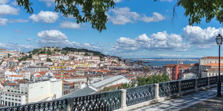 sao-pedro-alcantara-viewpoint-lisbon